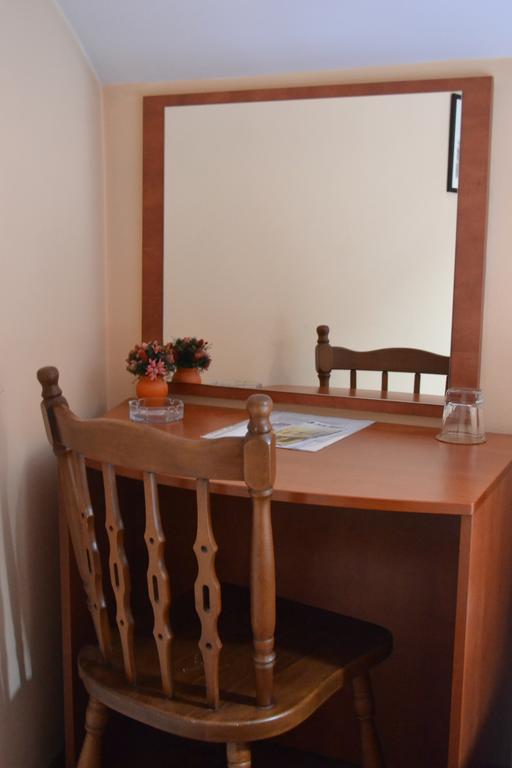 Ada Hotel Szarajevó Szoba fotó