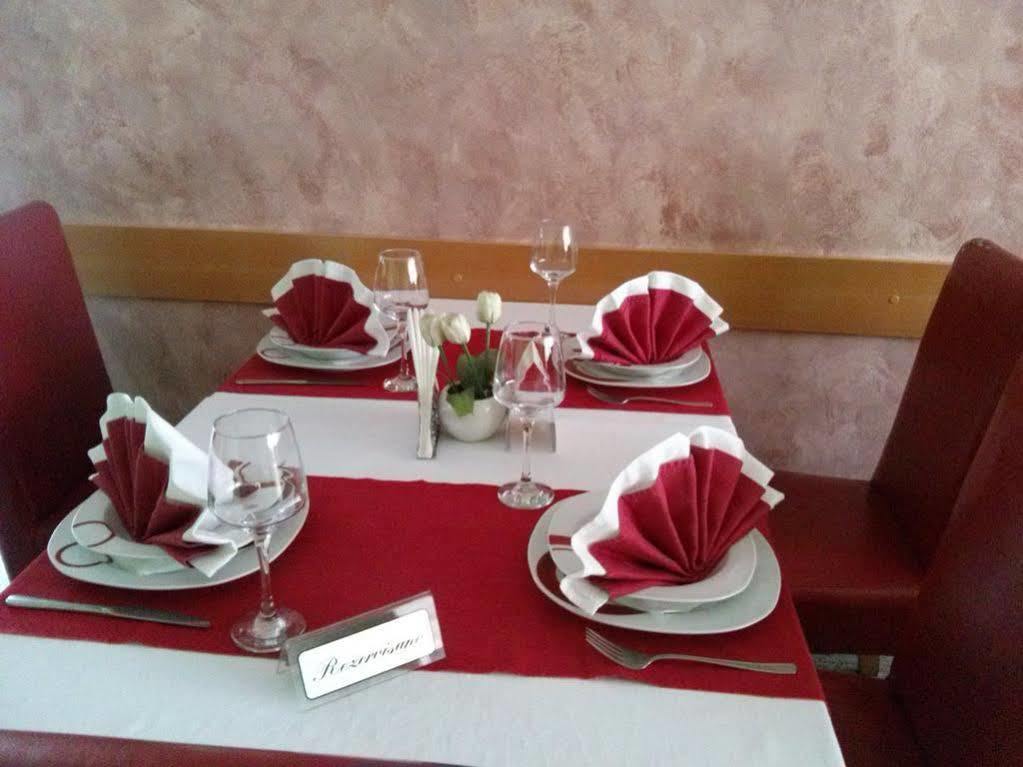 Ada Hotel Szarajevó Kültér fotó